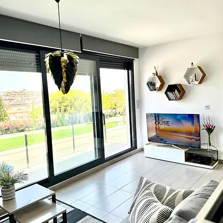 Fun Punta Prima Apartment *